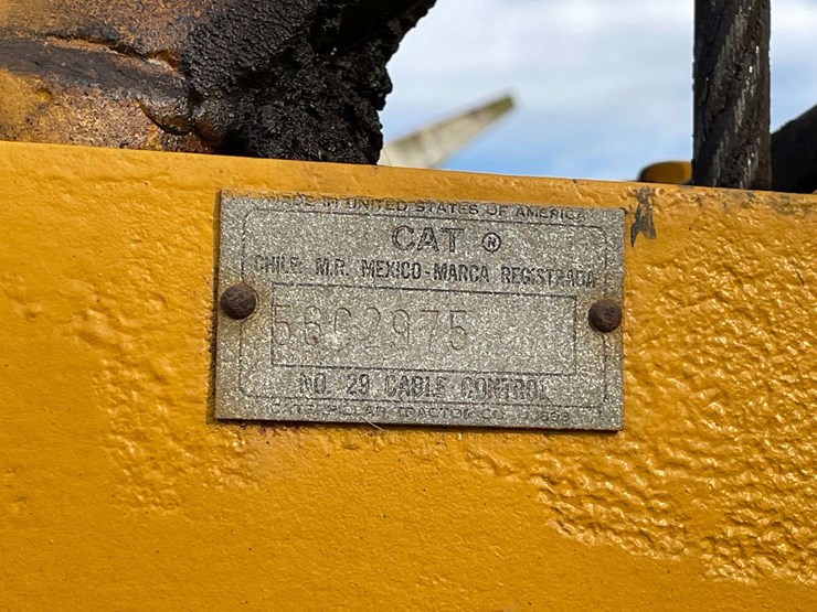 1956-caterpillar-d8-image-68