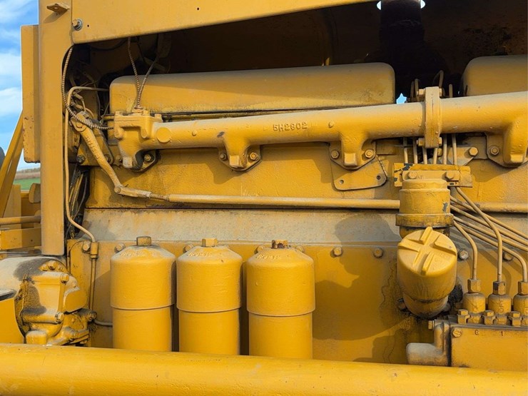 1956-caterpillar-d8-image-27