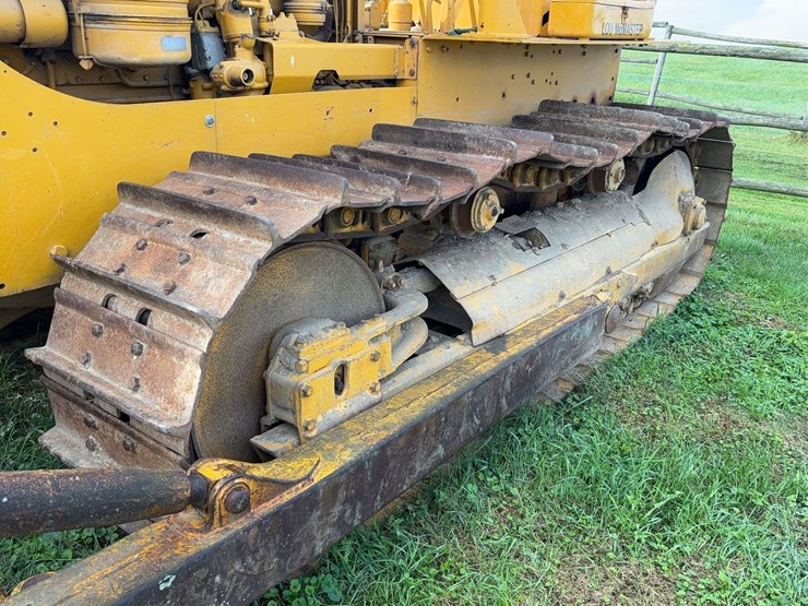 1956-caterpillar-d8-image-28
