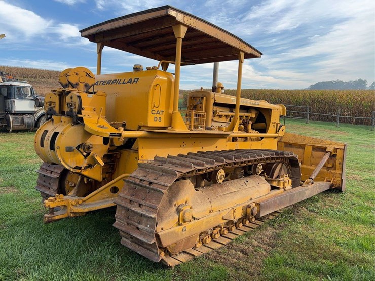 1956-caterpillar-d8-image-6
