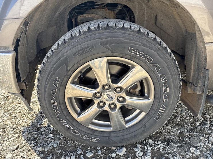 2020-ford-f150-xlt-image-53