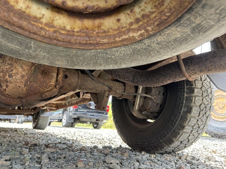 2006-ford-e350-image-17