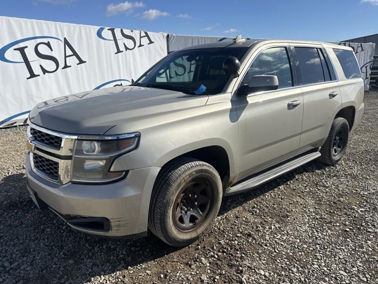 2015-chevrolet-tahoe-image-1