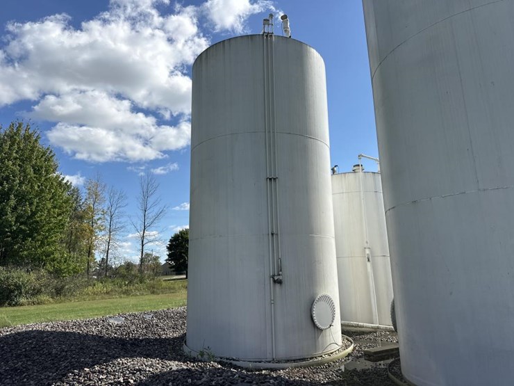 #3115-•-approx-20'x11'-fuel-tank-image-3