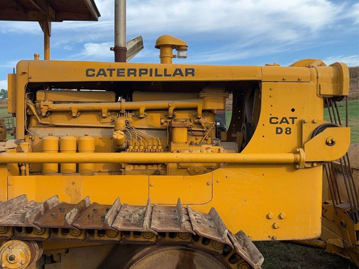 1956-caterpillar-d8-image-22