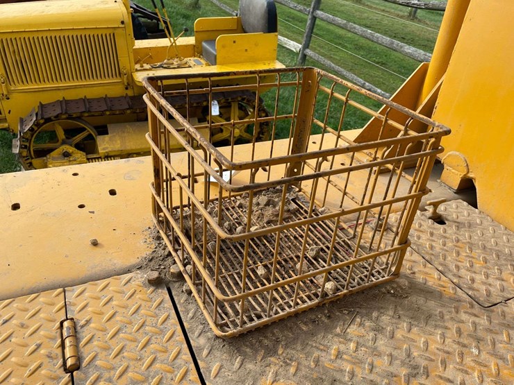 1956-caterpillar-d8-image-63