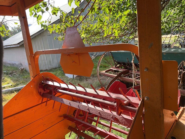 minneapolis-moline-ls300-image-29