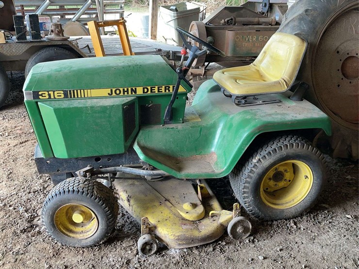 john-deere-316-image-2