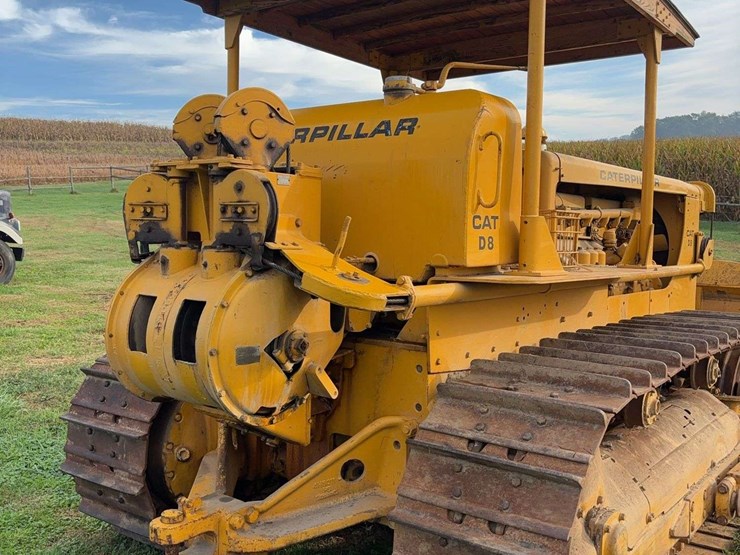 1956-caterpillar-d8-image-5