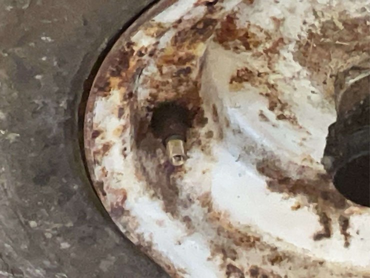 minneapolis-moline-108-image-14