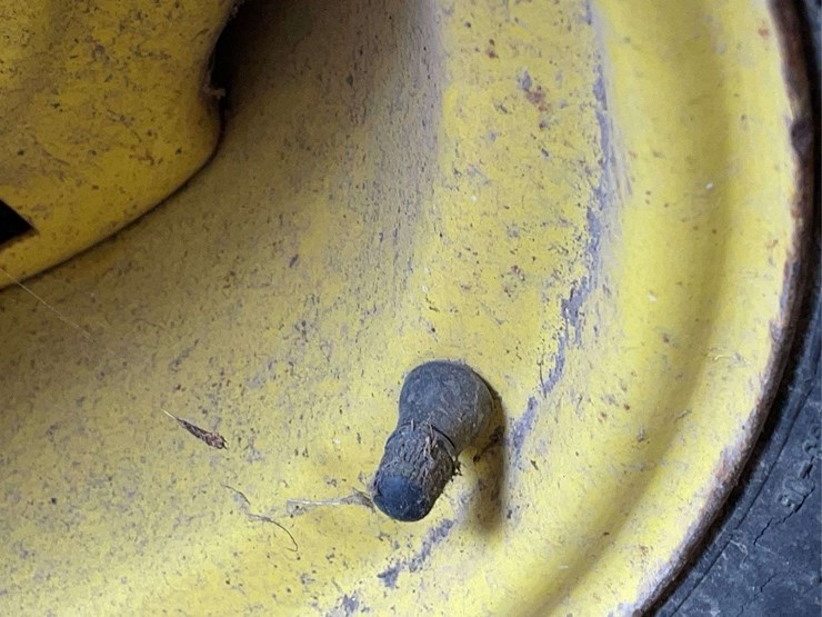 john-deere-316-image-27