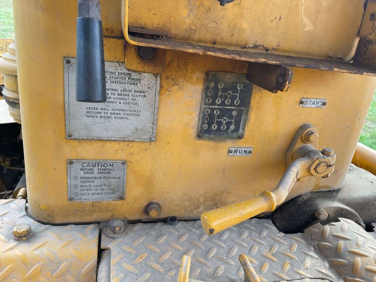 1956-caterpillar-d8-image-56