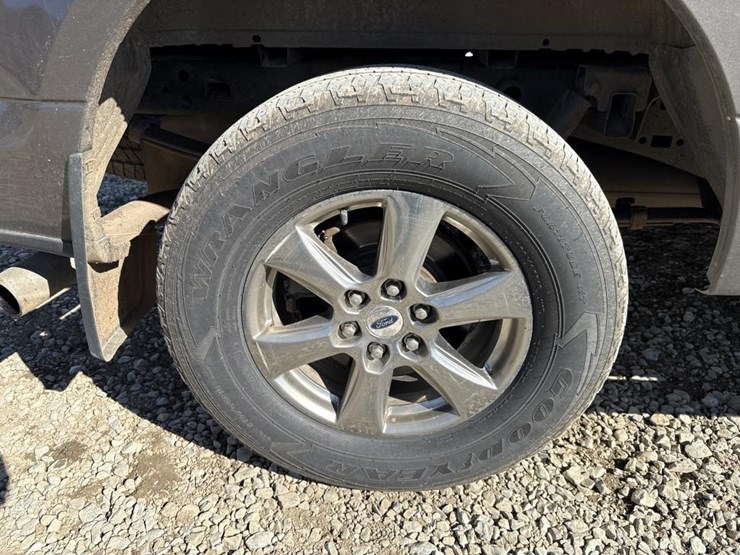 2020-ford-f150-xlt-image-49