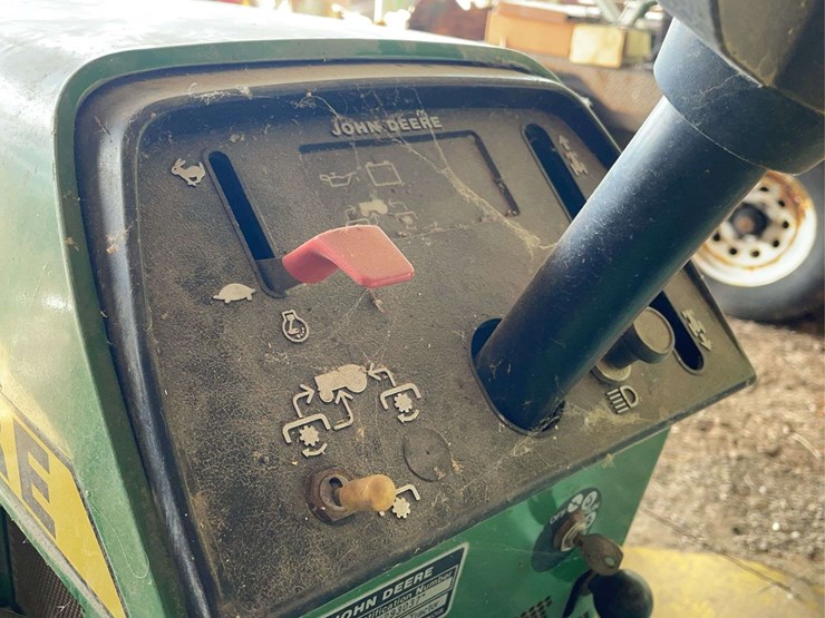 john-deere-316-image-34