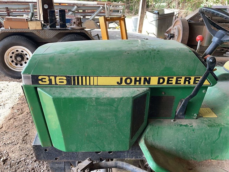 john-deere-316-image-14