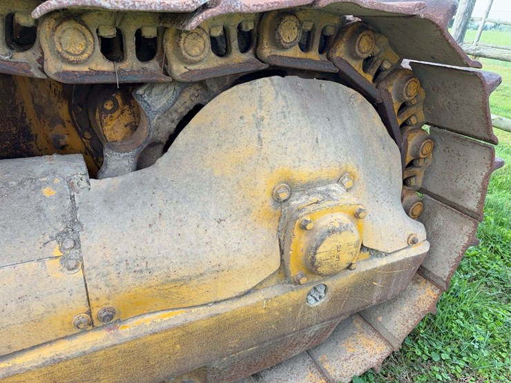 1956-caterpillar-d8-image-34