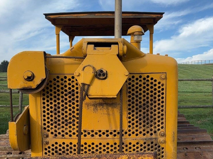1956-caterpillar-d8-image-10