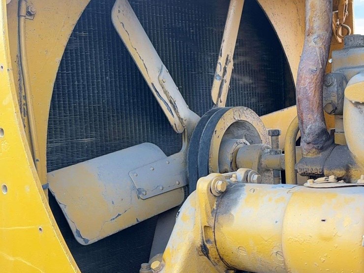 1956-caterpillar-d8-image-15