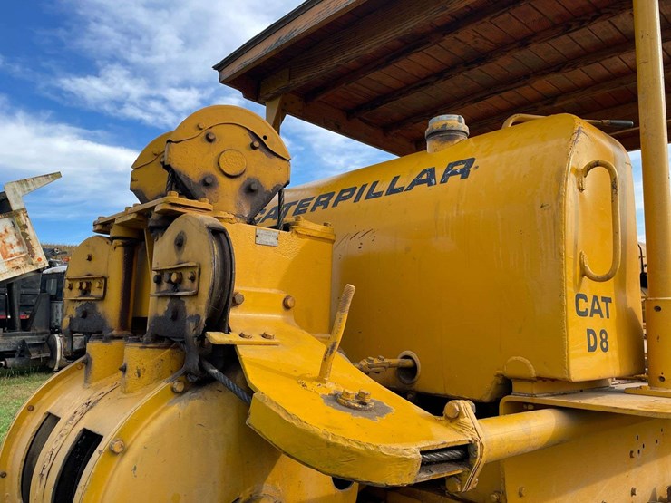 1956-caterpillar-d8-image-70