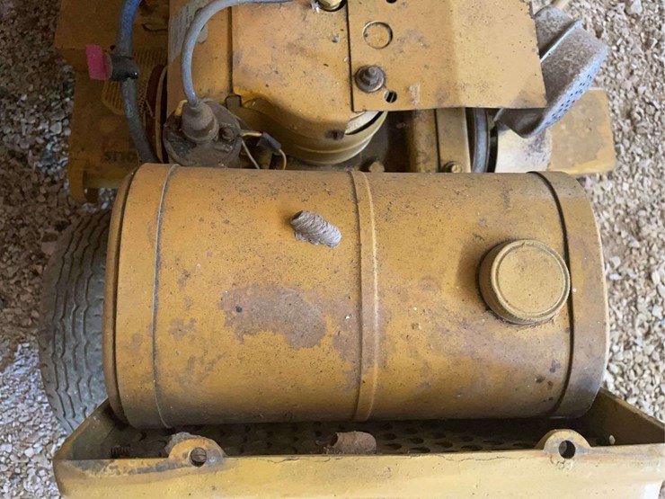 minneapolis-moline-108-image-20