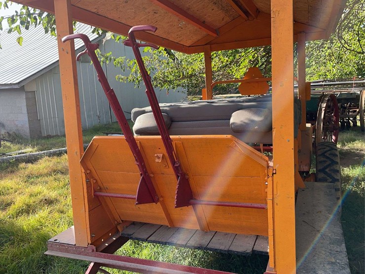 minneapolis-moline-ls300-image-10