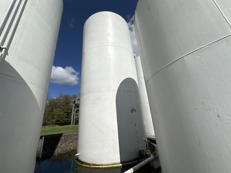 #3116-•-approx-22'x11'-fuel-tank-image-4