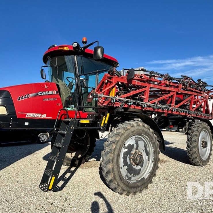 2015 CASE IH PATRIOT 4440