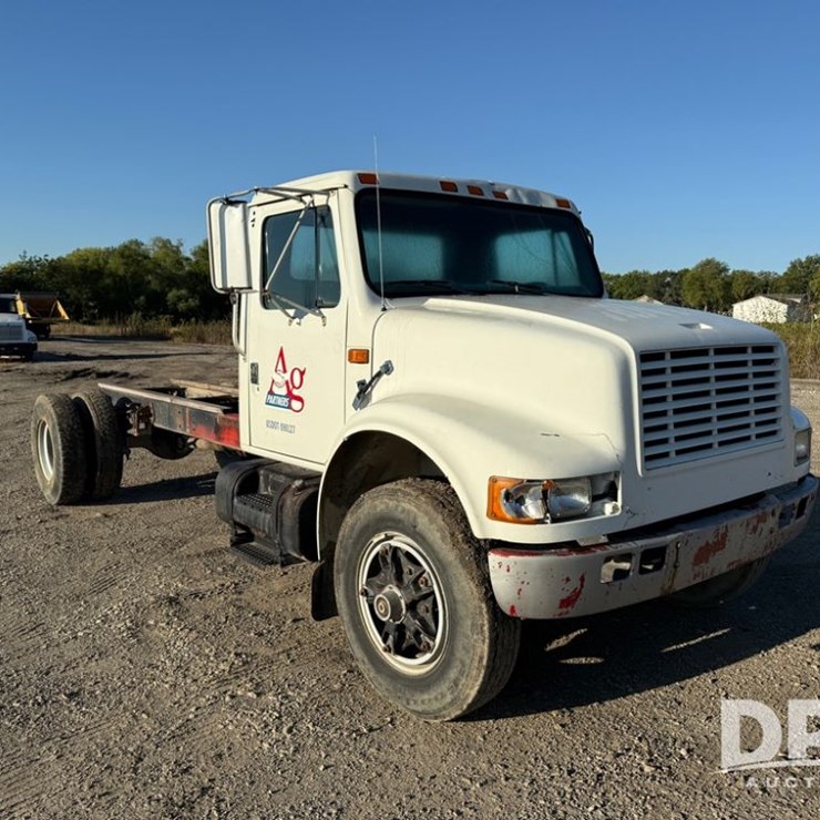 1991 INTERNATIONAL 4900