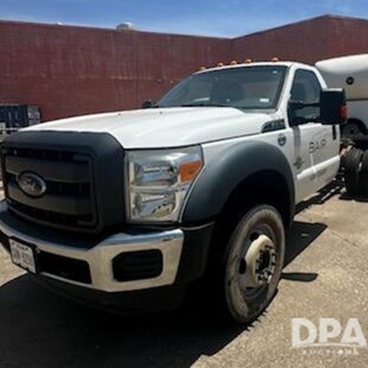 2016 FORD F550