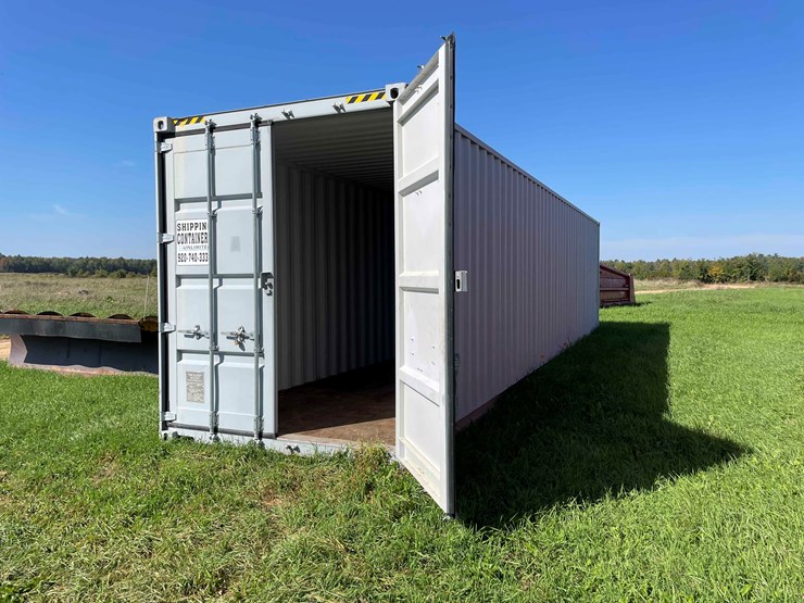 #1612-•-40'-high-cube-shipping-container-image-2