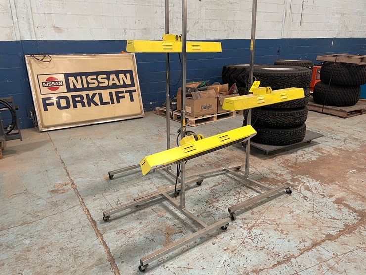 #7231-•-(3)-infratech-portable-infrared-dryers-image-3