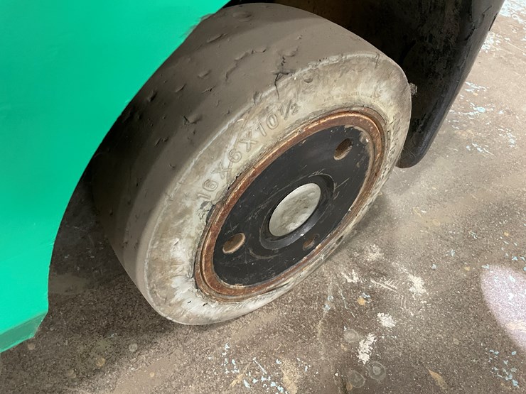 2018-mitsubishi-fgc25n-image-28