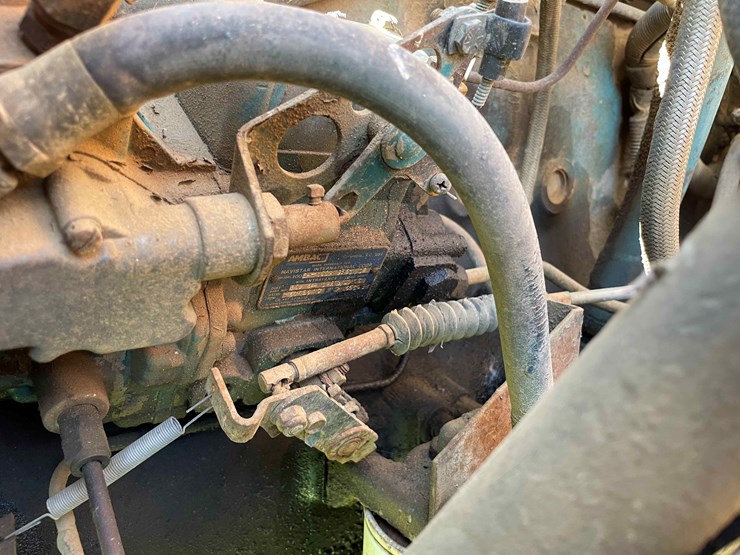 1982-international-dt466-image-107