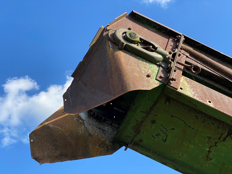 #1622-•-john-deere-hay-elevator-image-24