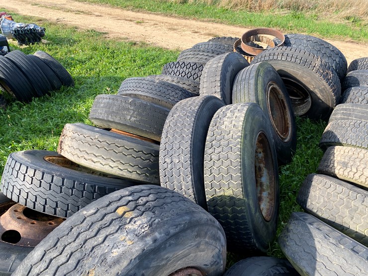 #1641-•-misc.-wheels-and-tires-image-15