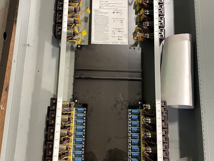 #7242-•-electrical-boxes-image-5