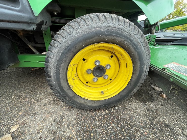 john-deere-1575-image-30
