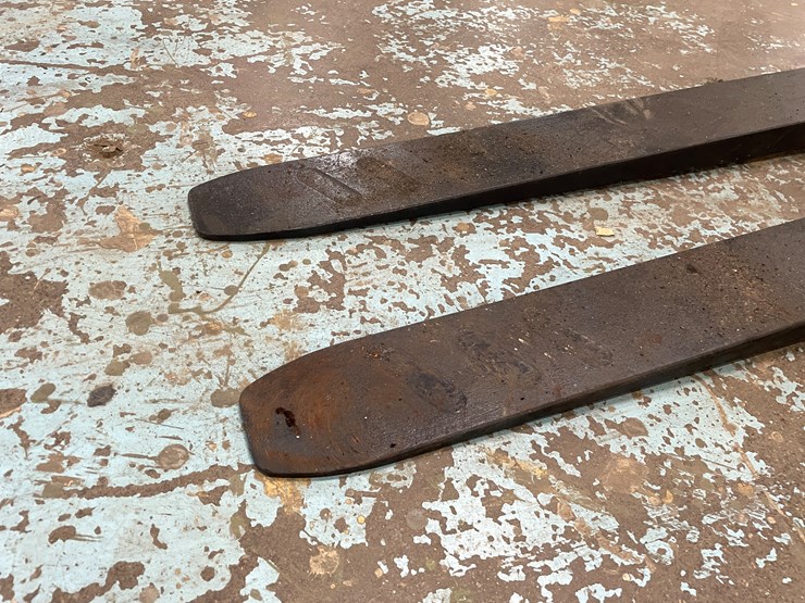 2018-mitsubishi-fgc25n-image-11