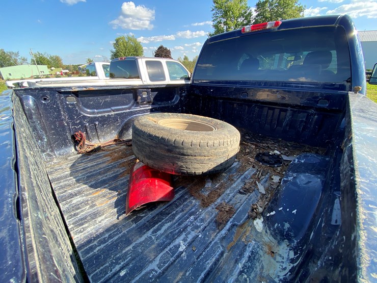 2010-gmc-sierra-1500-image-30