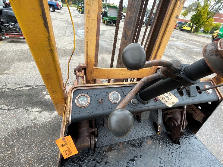 #5510-•-hyster-h50j-lp-forklift-image-21