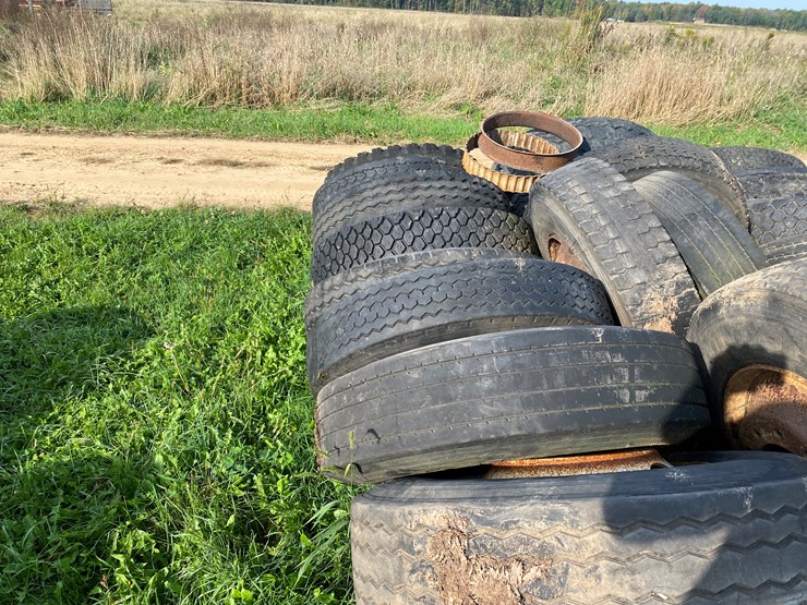 #1641-•-misc.-wheels-and-tires-image-18