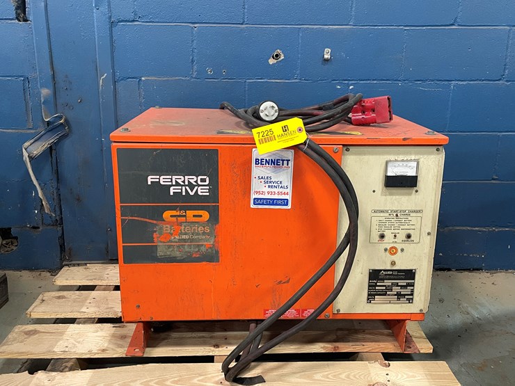 #7225-•-allied-c&d-forklift-battery-charger-image-5