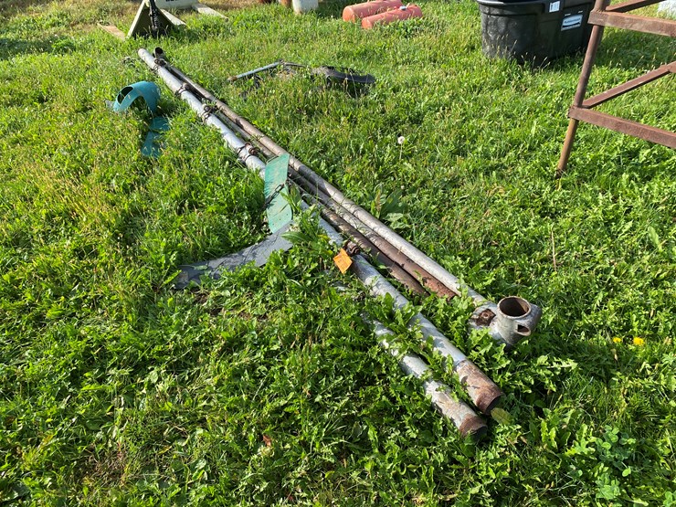 #1653-•-metal-swing-set-image-1