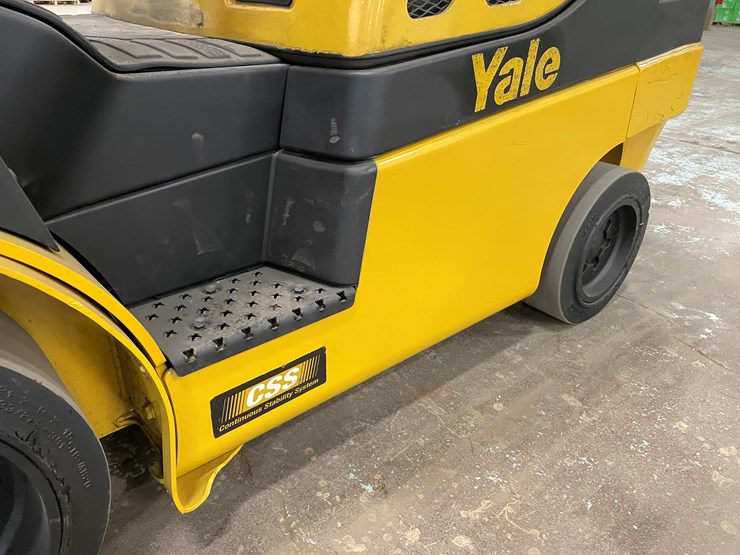 #5559-•-2017-yale-glc070-lp-forklift-image-19
