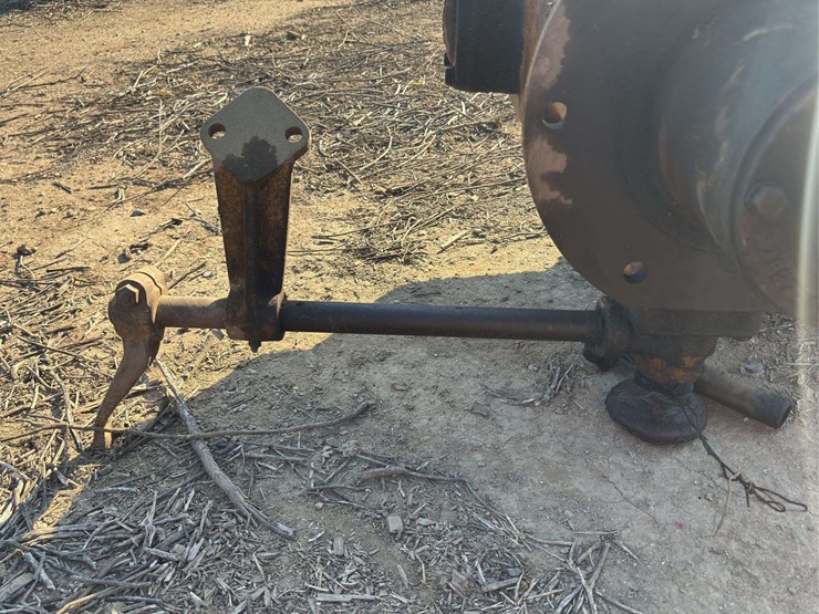 caterpillar-d7-image-19