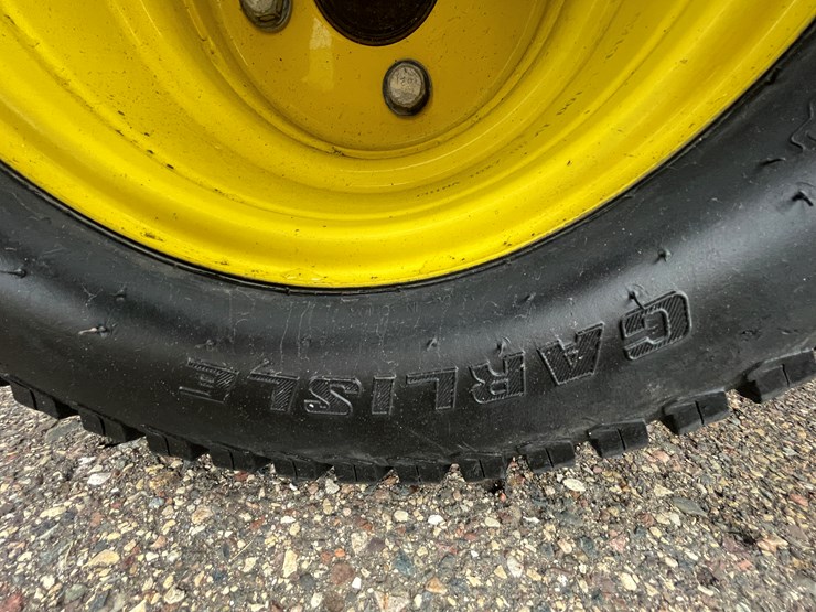 john-deere-1575-image-34