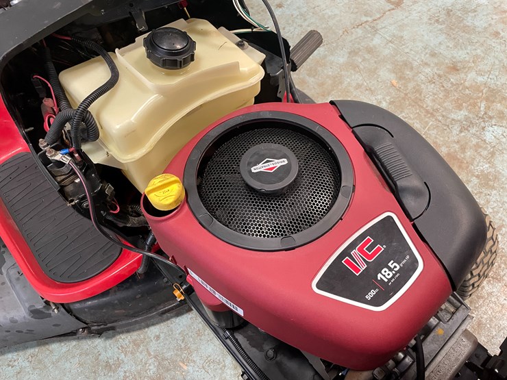 #7236-•-poulan-pro-xt-42"-riding-mower,-needs-head-gasket-image-17