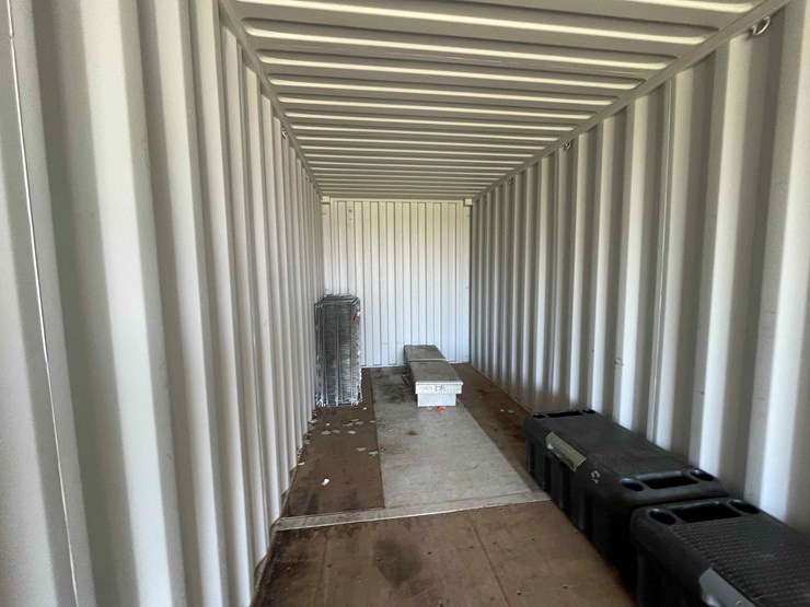 #1612-•-40'-high-cube-shipping-container-image-15