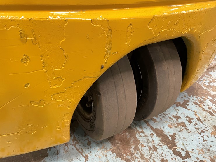 #5565-•-2020-yale-erp040-electric-forklift-image-27