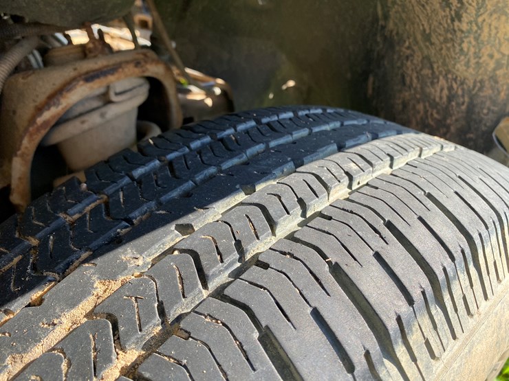 #1598-•-2010-chevy-silverado-1500-regular-cab-pickup-truck-(no-title)-image-37